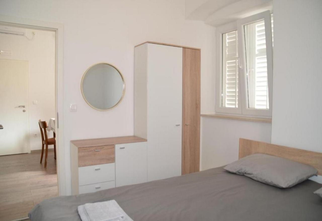 Apartma Pk -